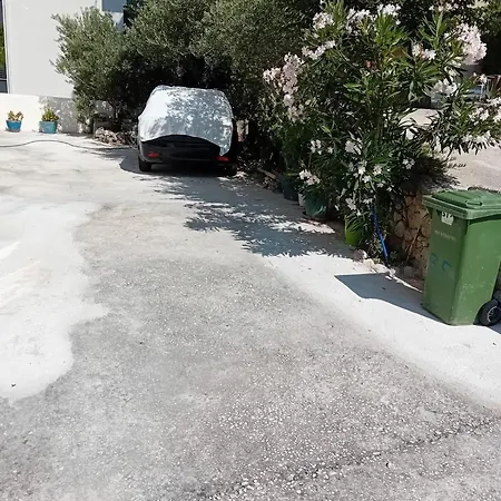 With A Parking Space - 18145 *